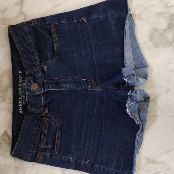 American Eagle Outfitters jean shorts. - Picture 6 of 10